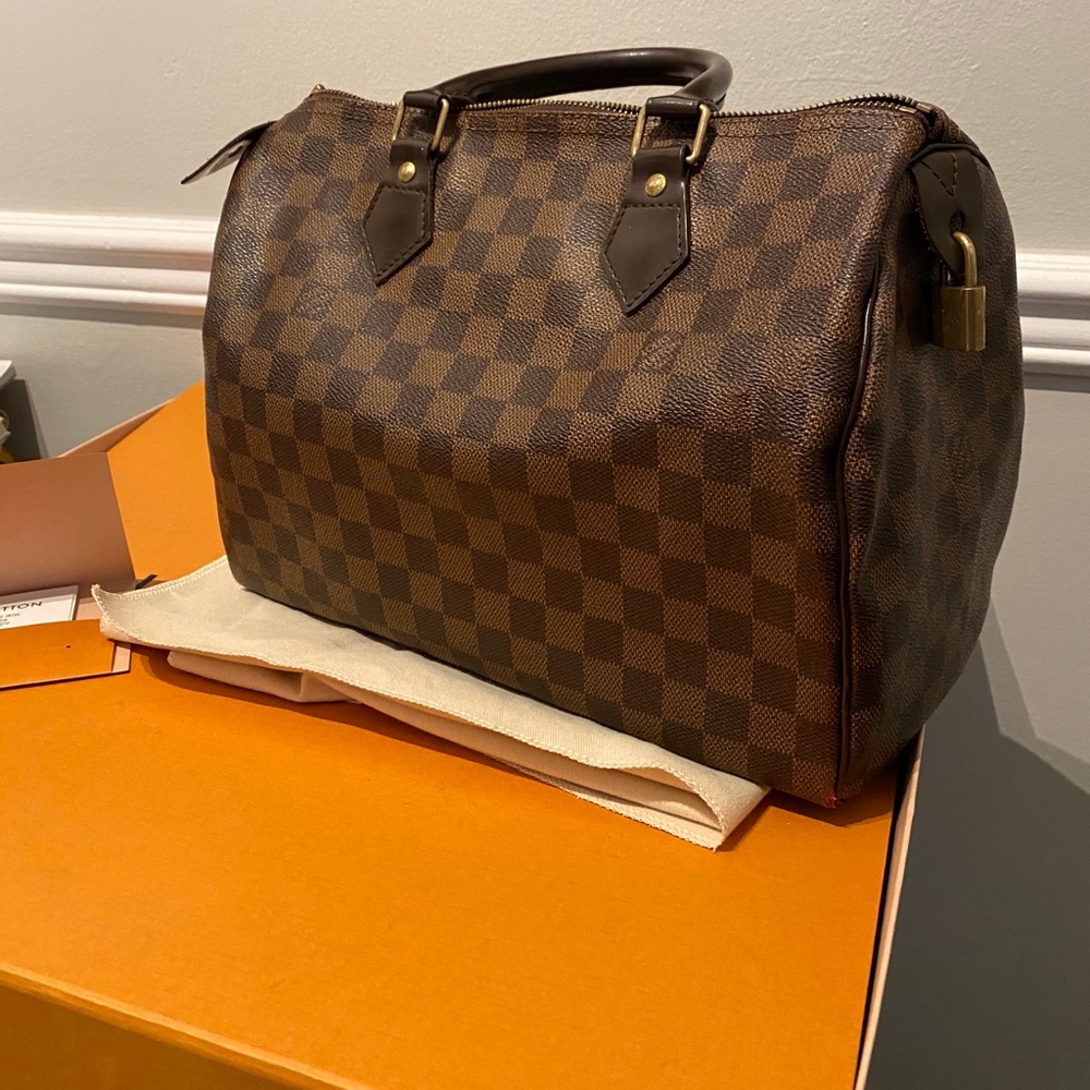 Louis Vuitton Speedy